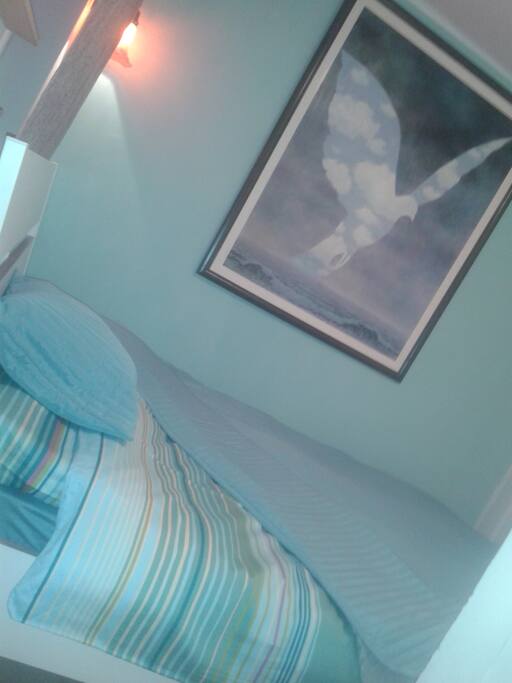 Magritte's sleeping room with new mattress (2016 jan) and new 1,5cm memory foam with mattress pad. It is special good one, im spine injured. Bed size is 140cmx200cm