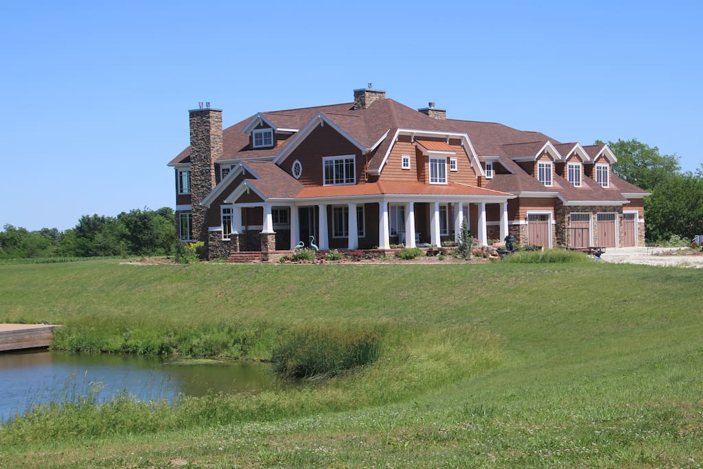 Buckman's Guesthouse BnB (5 Bedrooms+) Houses for Rent in Morning Sun