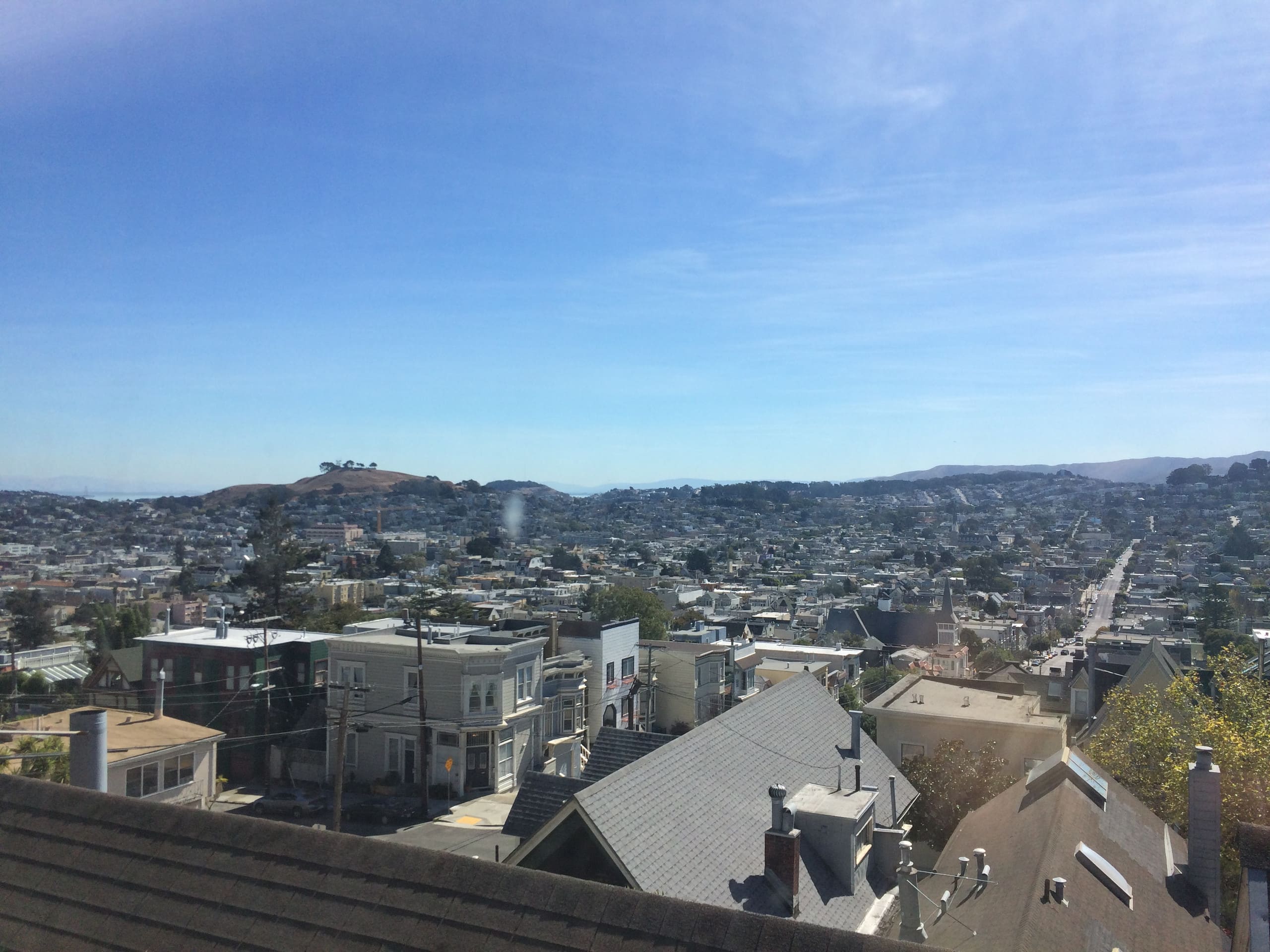 Home in San Francisco · ★4.98 · 3 bedrooms · 3 beds · 2 baths - Image 37