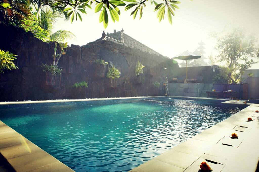 a Great plaCe to Relax....Swimming pOol