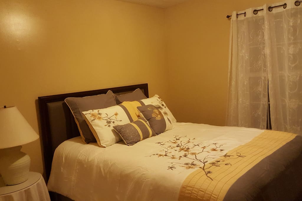 Bedroom #1. Queen size bed