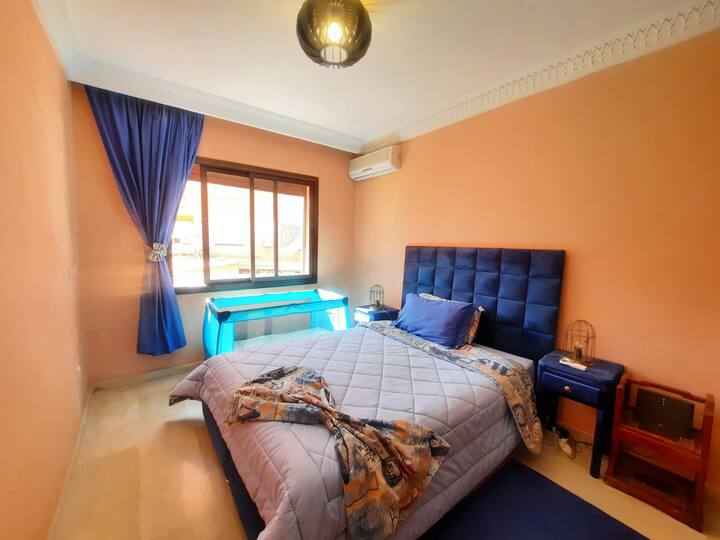 tranquilo y relajante
“Noche tranquila garantizada, en esta habitación bañada por un aliento vegetal y serenidad.”