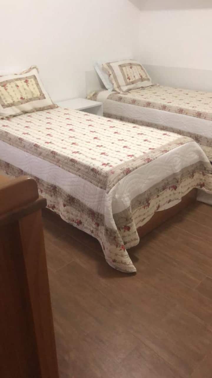 Schlafzimmer 3