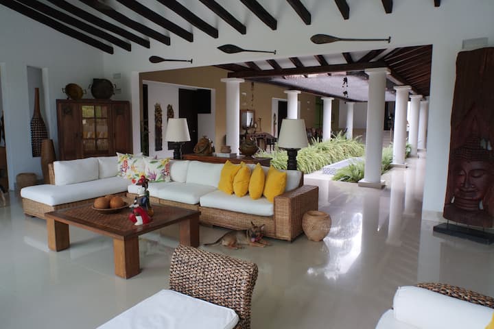 Casa La Guaira Exclusiva Y  Alucinante - La Dorada