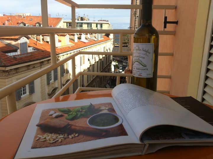 sunny apartment in the city centre! Apartments for Rent in Sanremo