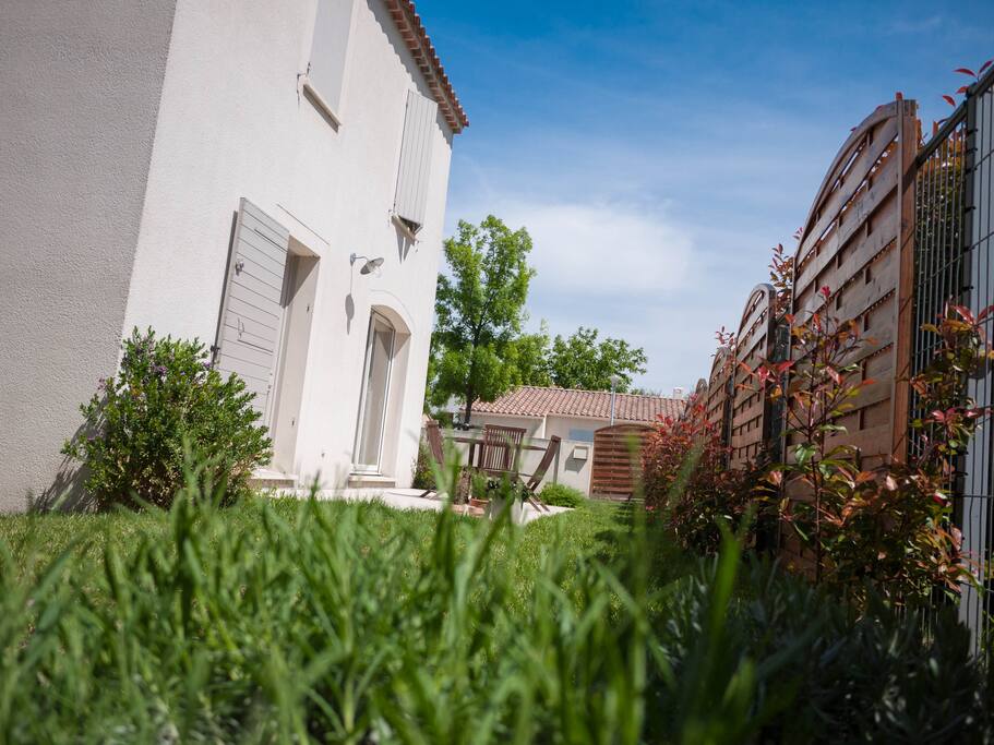 Recent house 80m2 Vaucluse Provence Houses for Rent in Vedène, ProvenceAlpesCôte d'Azur, France