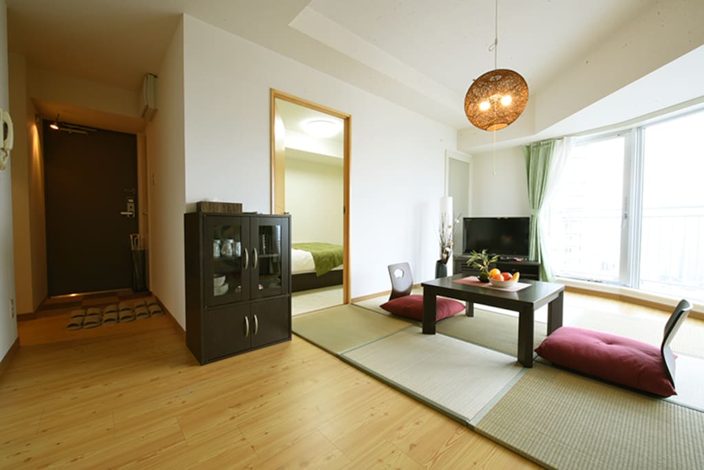 Living room - Japanese style low table and chairs