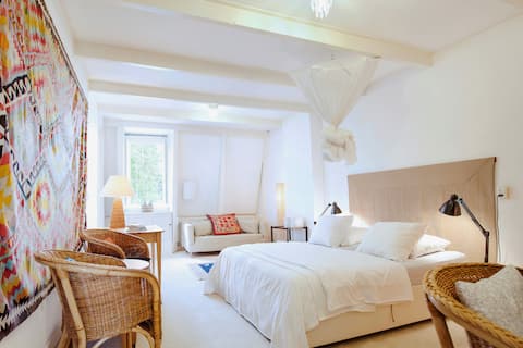 Bella B&B in the heart of the Pijp, Amsterdam