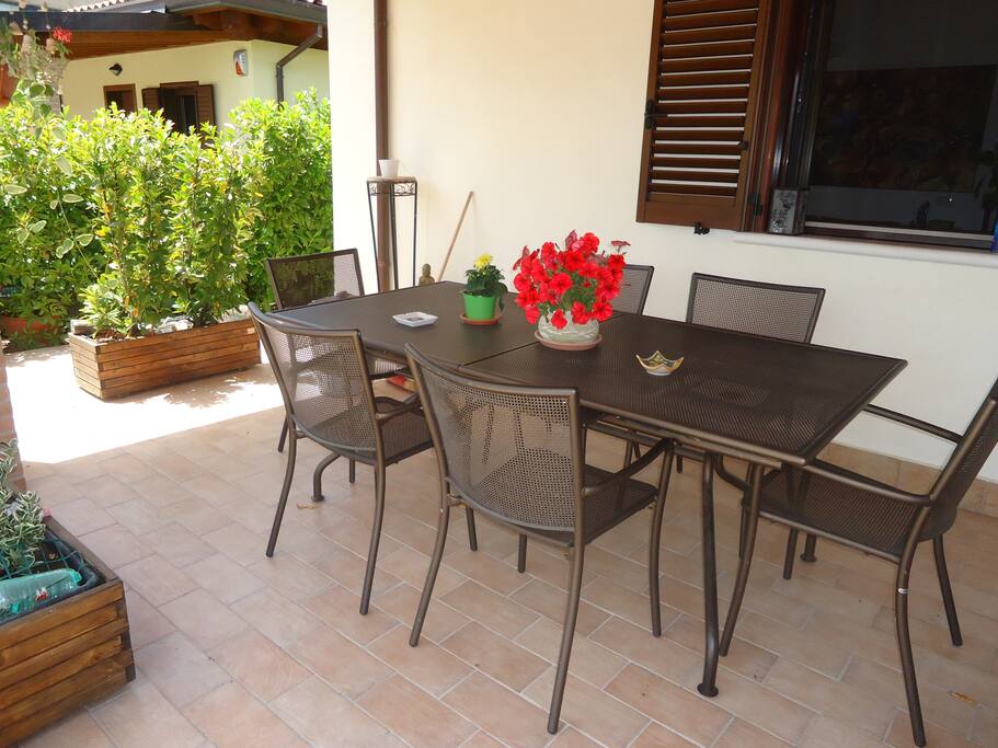 VERANDA