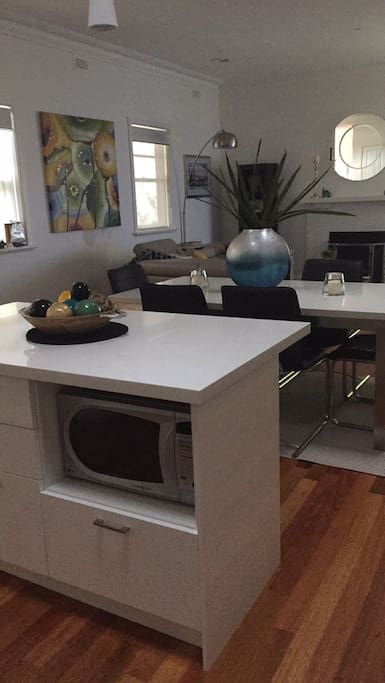 Kitchen Island Bench, Dining and Lounge