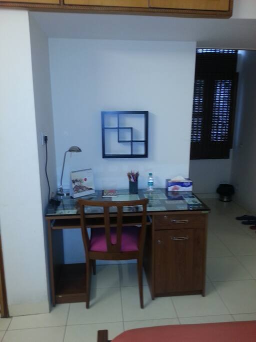 Working desk