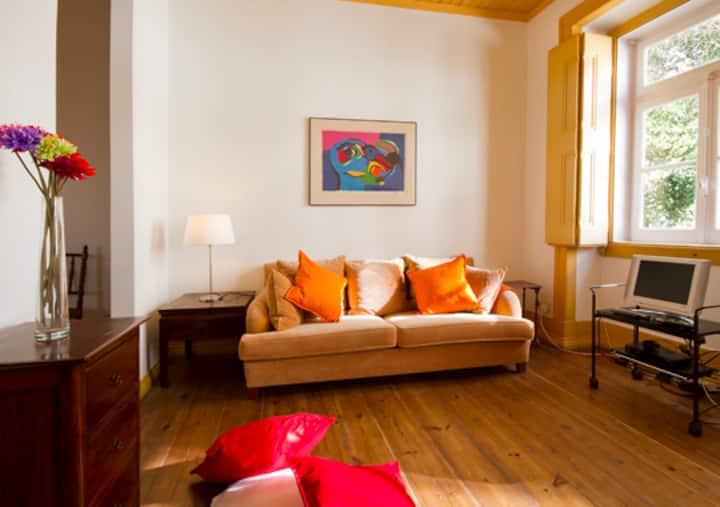 Príncipe Real Light Apartment Apartments for Rent in Lisbon, Lisbon