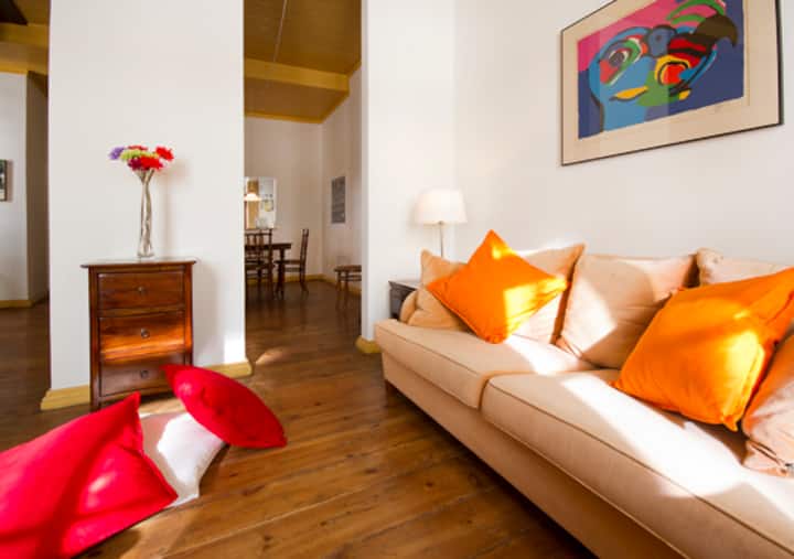 Príncipe Real Light Apartment Apartments for Rent in Lisbon, Lisbon