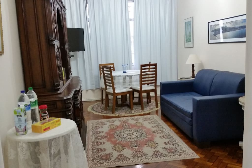 Sala de Estar
(Living Room)