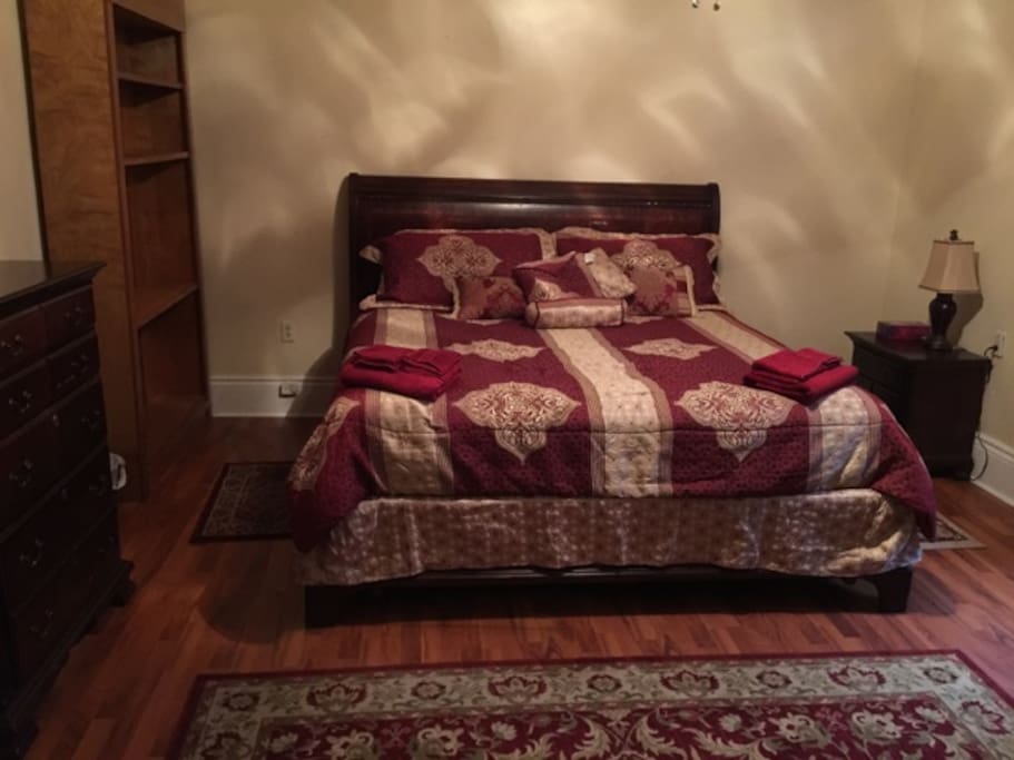 King Room