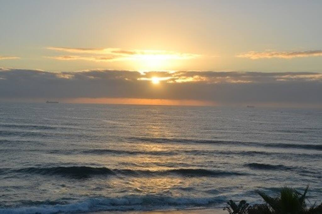Sun rises to live for.