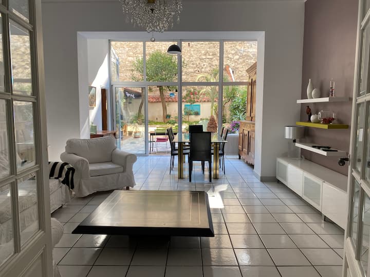 Appartement Centre-ville Très Calme Avec Jardin - Marseille