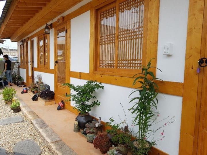 세 로아  민박      :    세계로 걸어 나아가는  아름 다운 민박입니다 - Hwangnam-dong, Gyeongju-si의 주택에서 살아보기, 경상북도, 한국