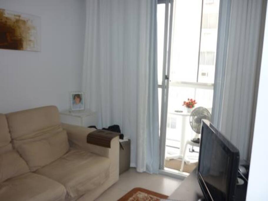 Sala com TV