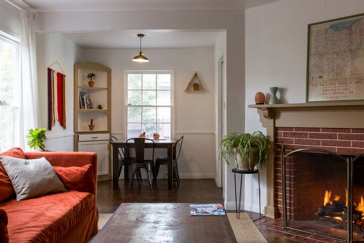 Large Private Room in Peaceful Venice House