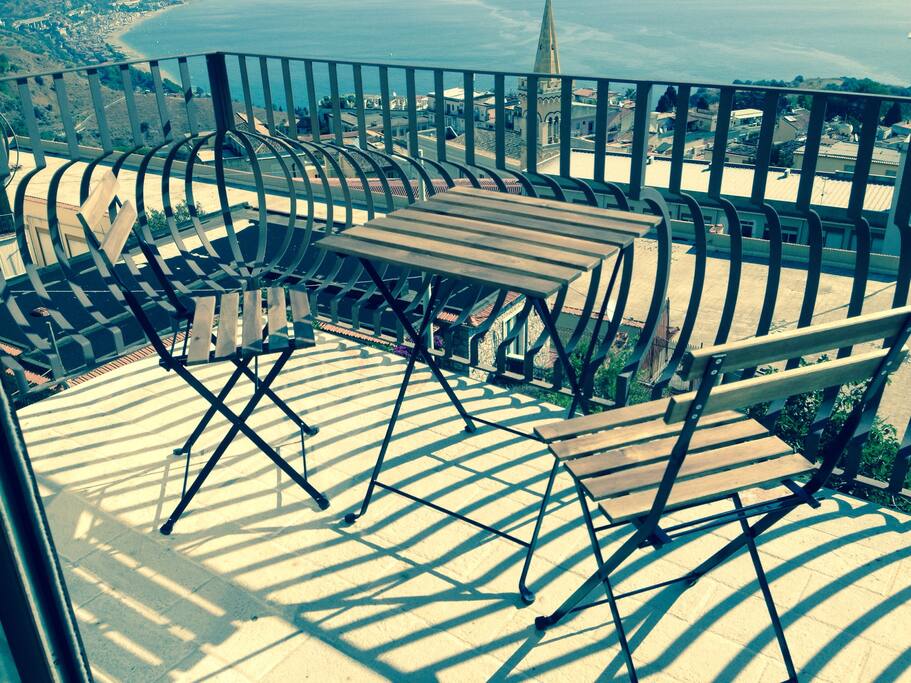 Front balcony overlooking the bay