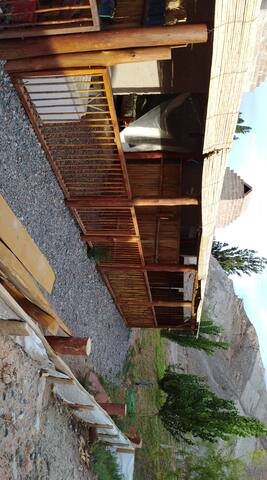 LAS TAPIAS RESTO-BAR AND HOSTEL