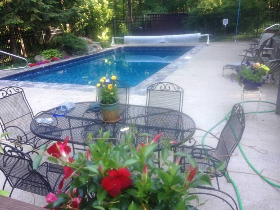 Dine Pool Side