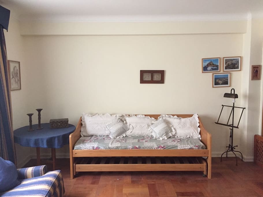 Espacio común. Sillón cama