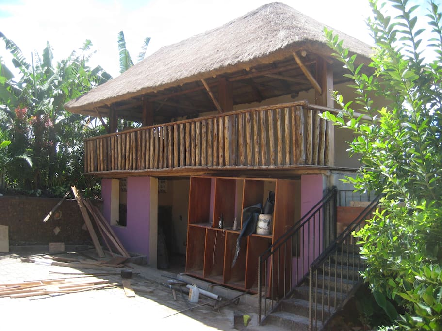 Bar and restaurant