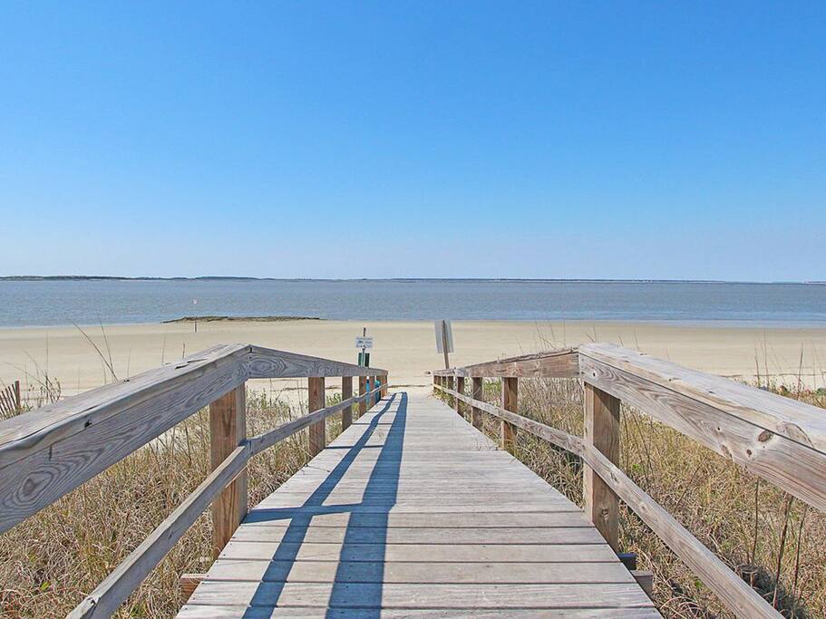 Top 100 Airbnb Rentals 2017 in Tybee Island, Georgia