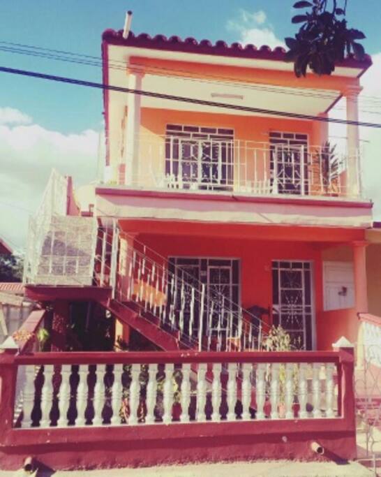Portada de la casa