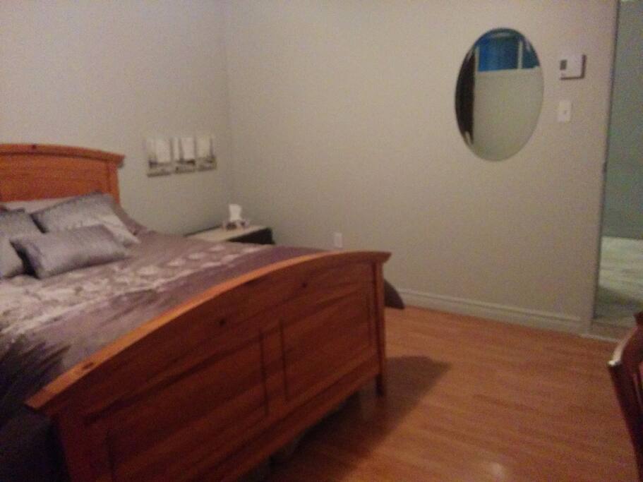 chambre privée lit queen