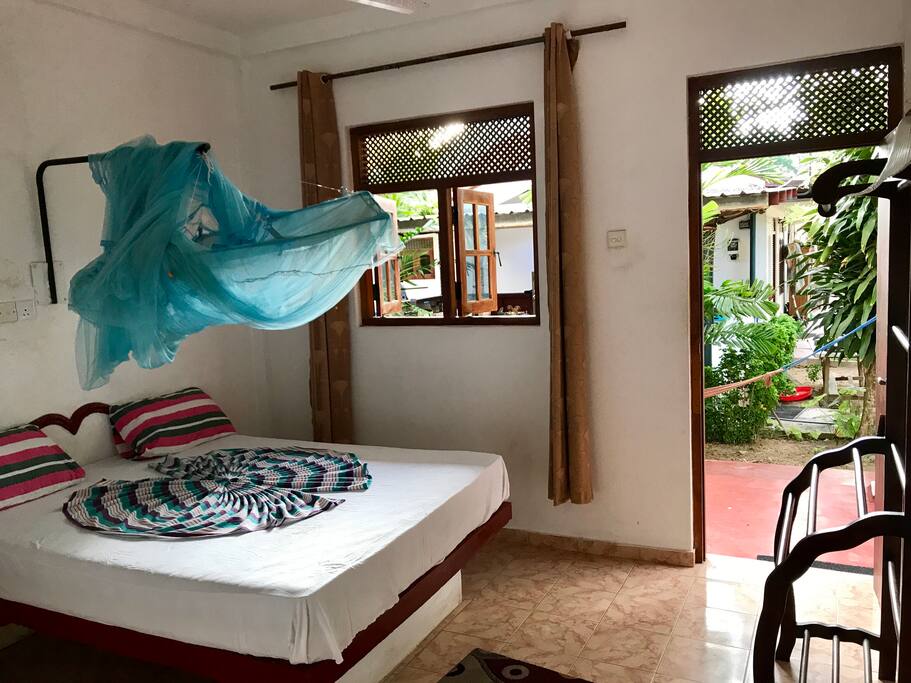 Normal room with fan - Downstairs