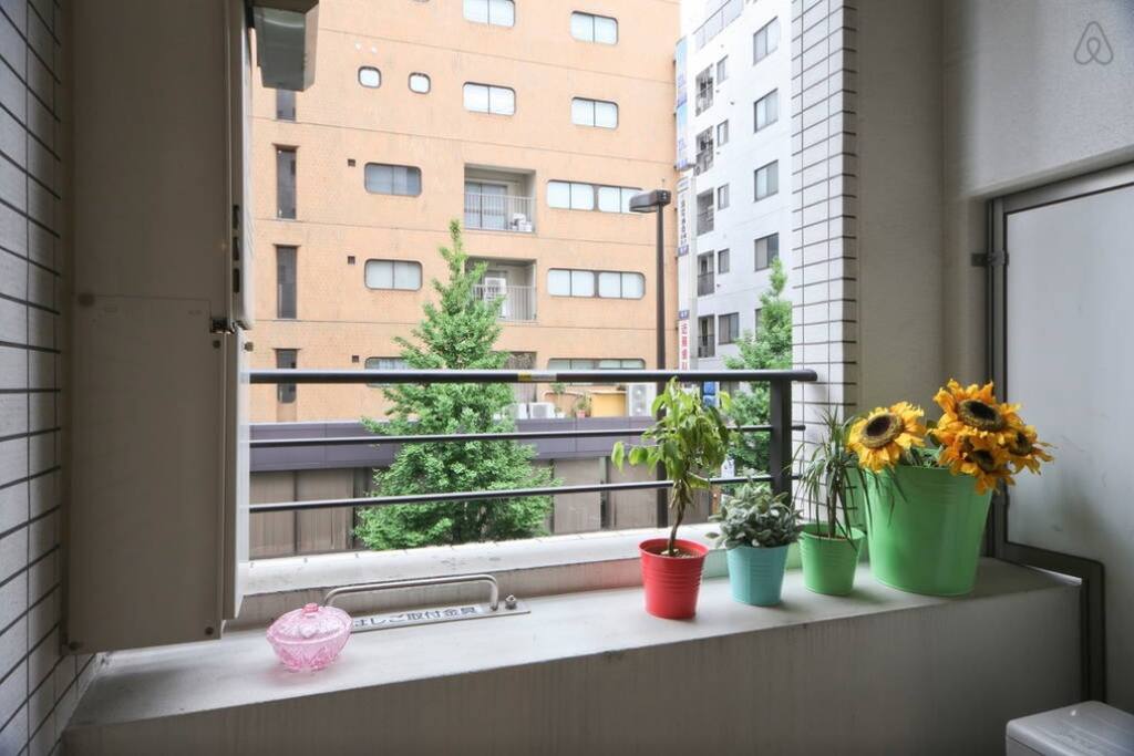 Private Balcony!