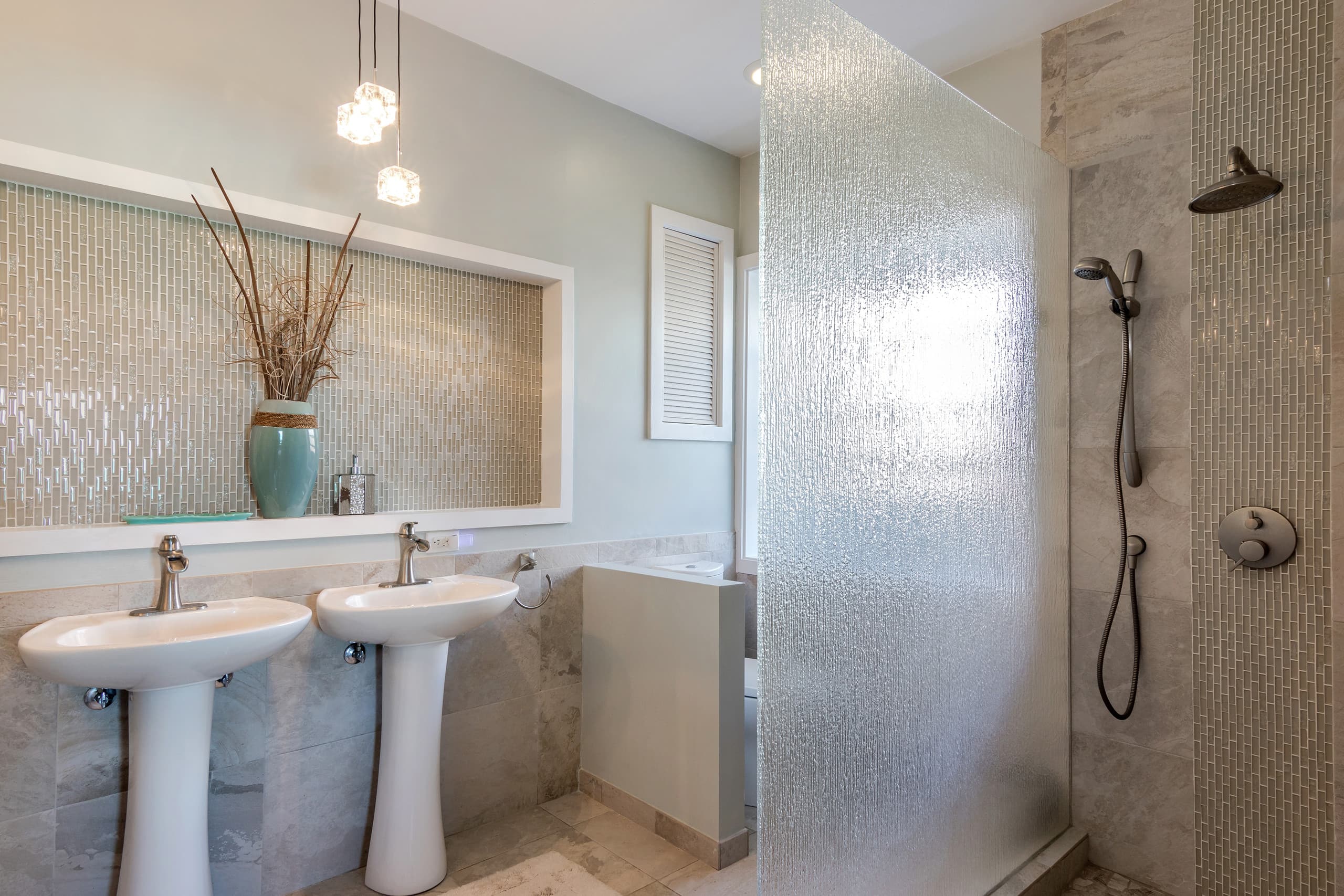 Home in Kailua · ★4.97 · 4 bedrooms · 4 beds · 3 baths - Image 23