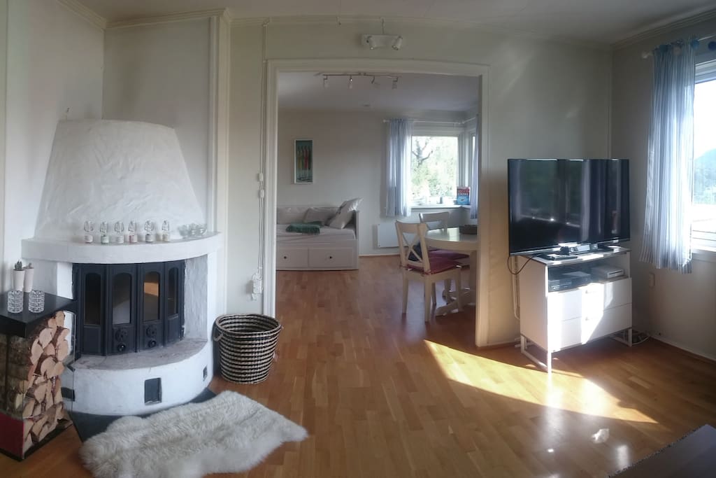 Two-part livingroom