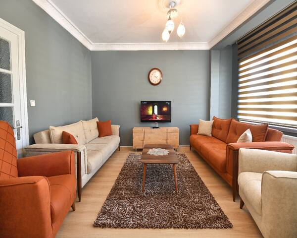 Şişli Merkezde Ana Cadde Üzerinde 2+1 Daire gallery image 5