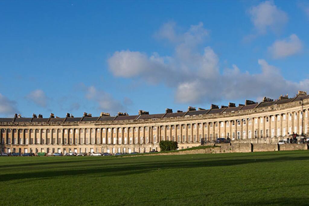 The Royal Crescent is close by.