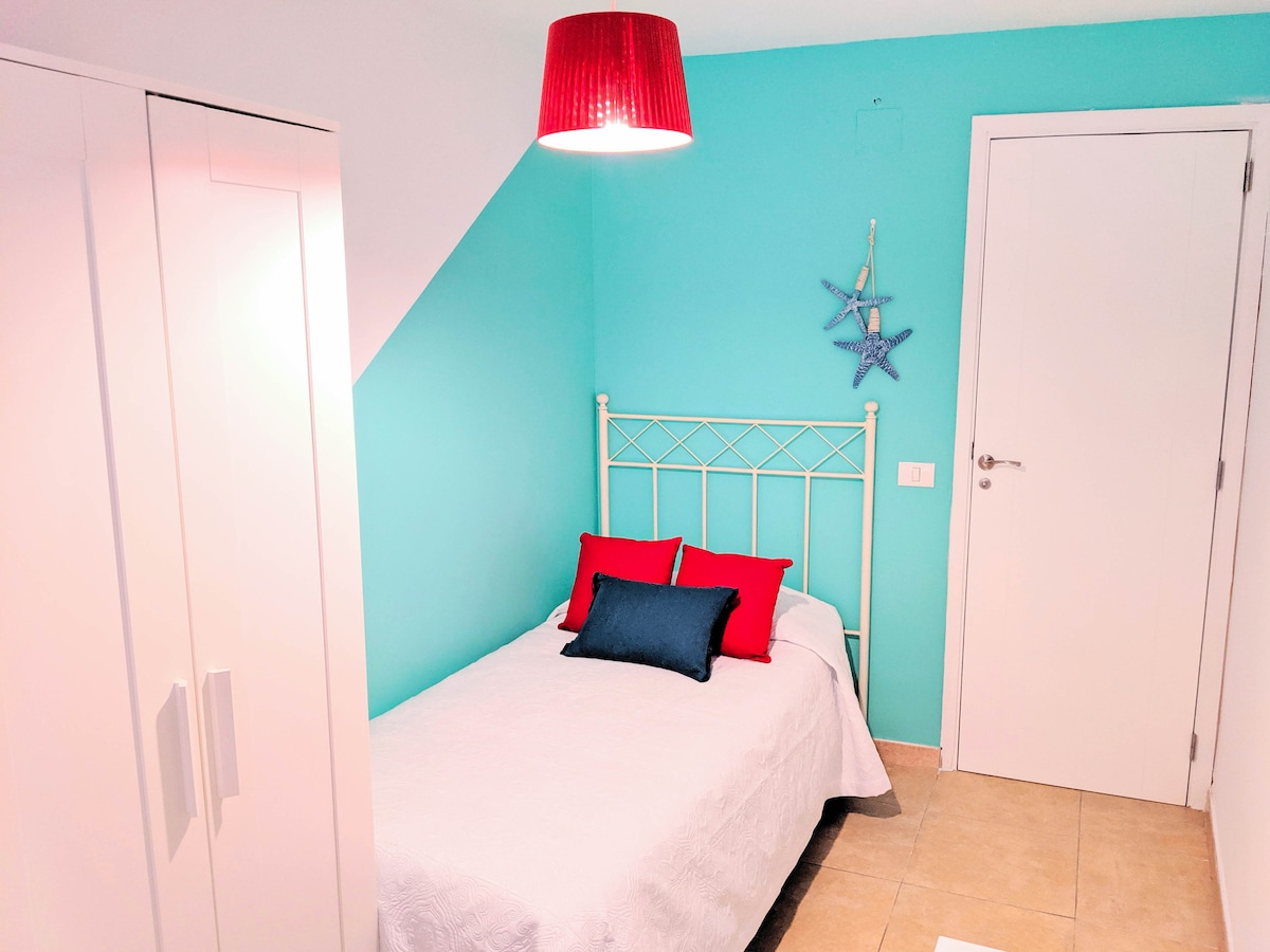 Habitación individual  1. غرفة مفردة 1.
غرفة مفردة 1. 