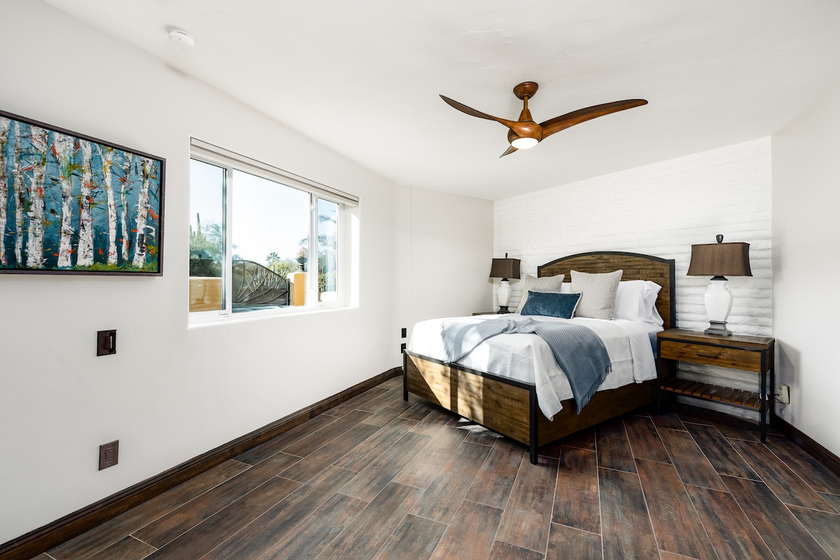 [Dormitorio 2] Cama tamaño queen