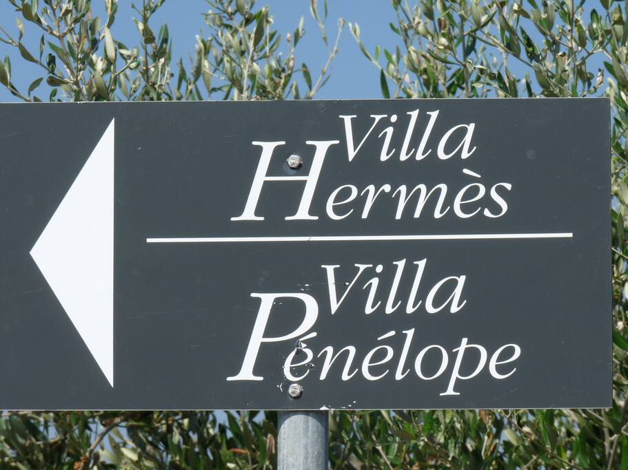 Accès fléché
