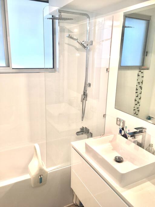 Main Bathroom