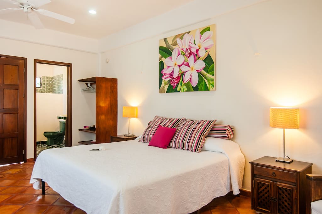 Casa Caribe, Pina Room, Upper Level