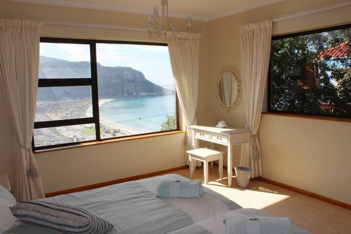 Muscat: Mountain side treasure gallery image 4