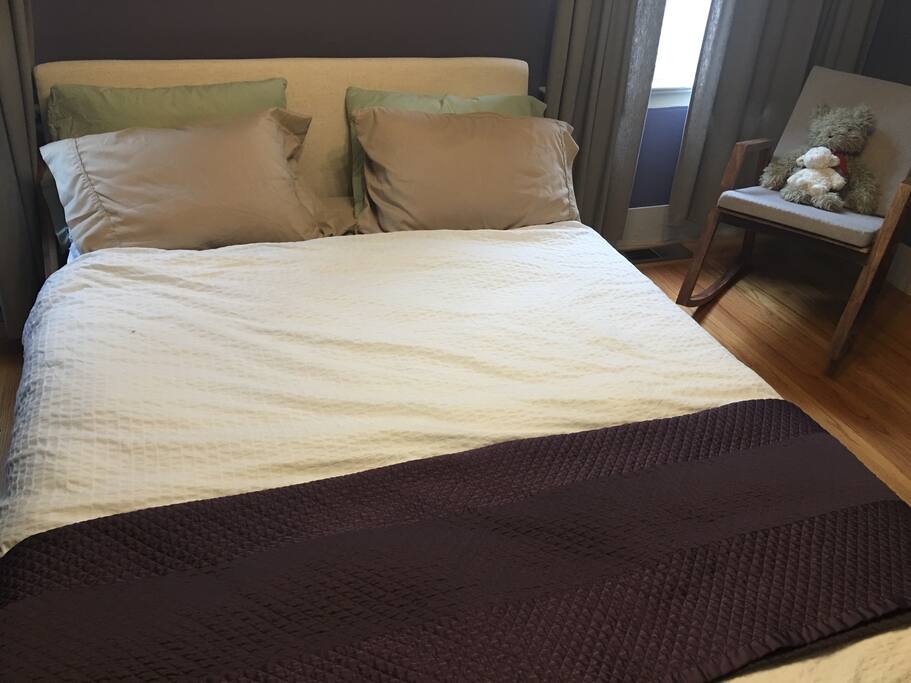 Your bedroom has a queen bed with Tuft and Needle mattress.