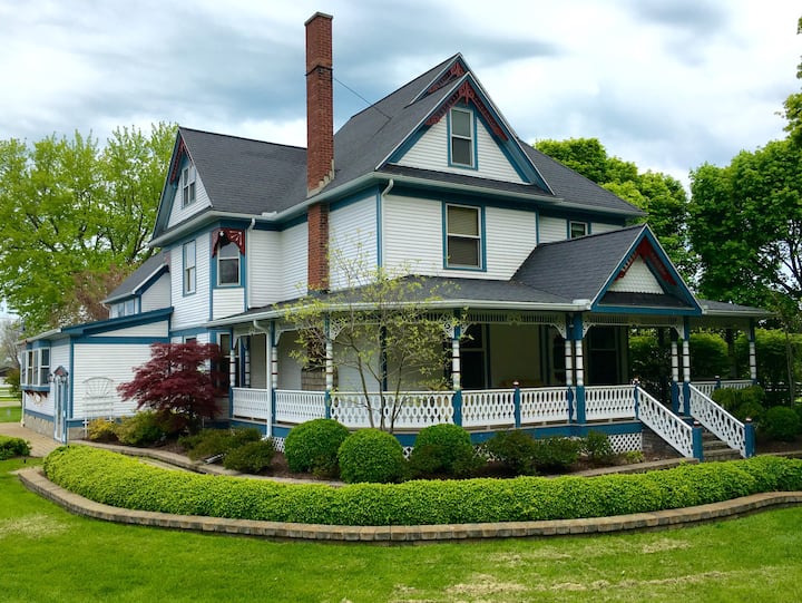 Middle Bass Island Vacation Rentals & Homes PutinBay Township, OH