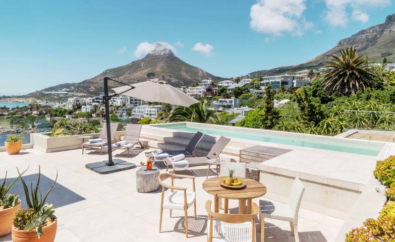 Azamara Luxury Villa – Camps Bay gallery image 3