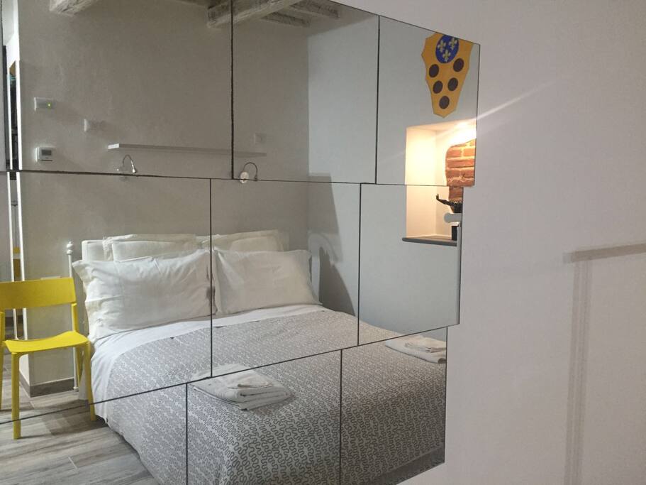mirror