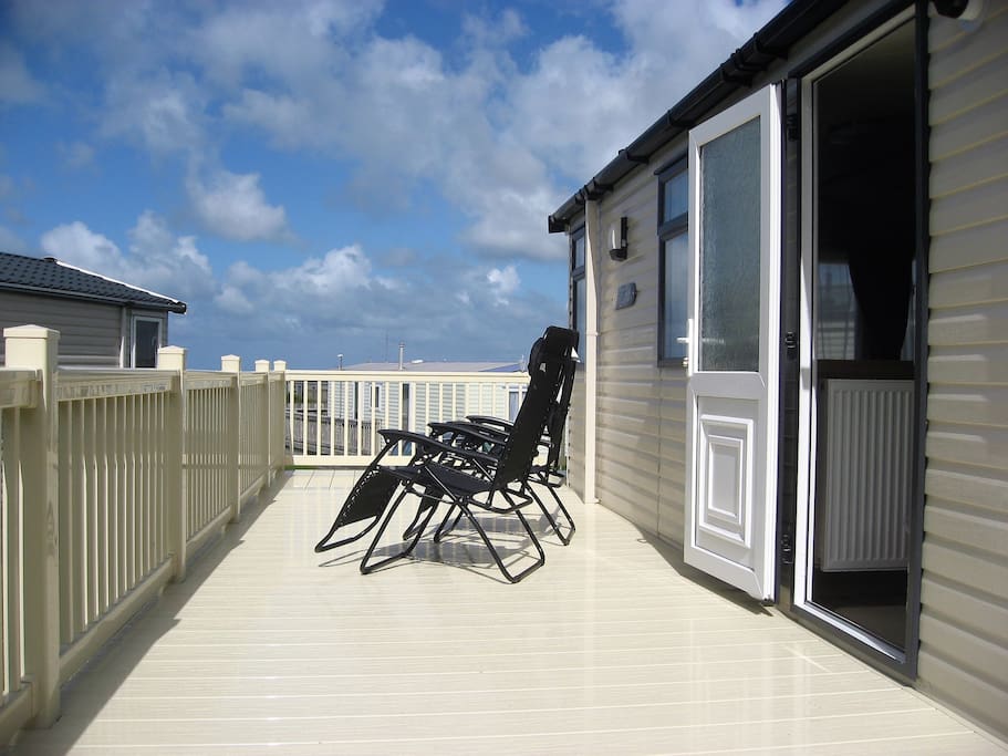 Huge deck