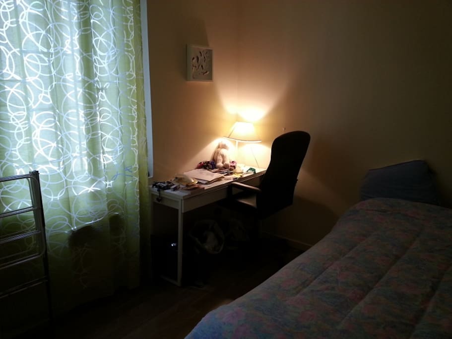 Chambre et coin bureau